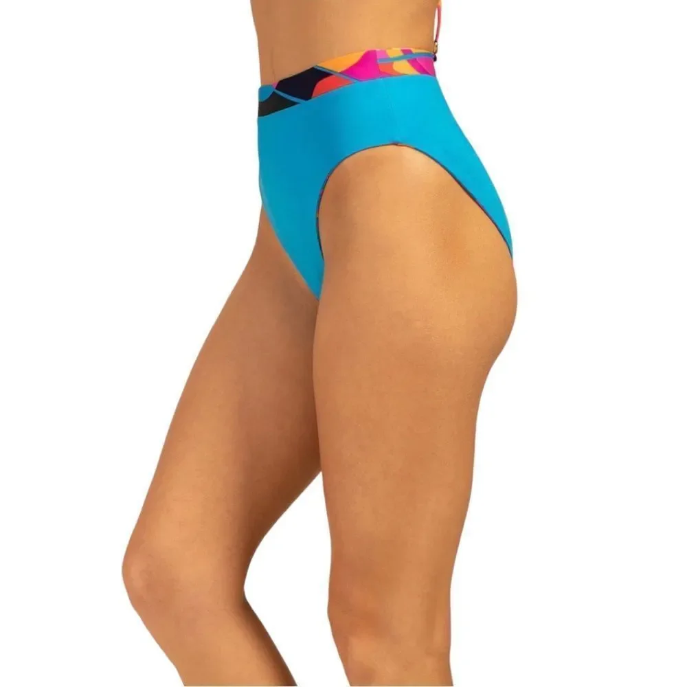Trina Turk 3 Piece Bikini With REVERSIBLE High Waist Bottom Ruffle Top
